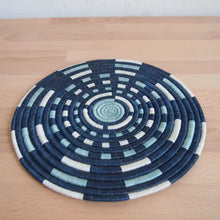 Load image into Gallery viewer, Nshili Trivet