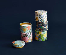 Load image into Gallery viewer, Rifle Paper Co. Jardin de Paris Tin Candle