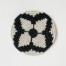 Load image into Gallery viewer, Sikonge Trivet