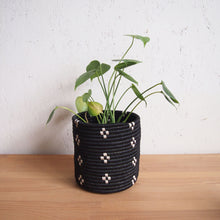Load image into Gallery viewer, Ndora Basket Planters