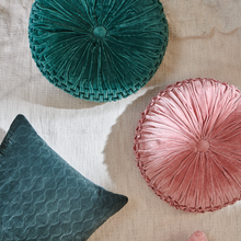 Load image into Gallery viewer, Velvet Round Cushion - Blush