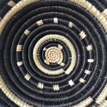 Load image into Gallery viewer, Kigufi Small Bowl