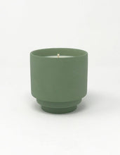 Load image into Gallery viewer, Botanica Green Tea + Lemongrass Outdoor Candle