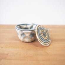 Load image into Gallery viewer, Giti Mini Lidded Basket
