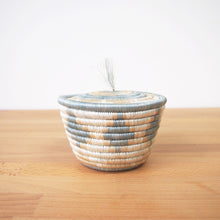 Load image into Gallery viewer, Giti Mini Lidded Basket