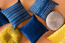 Load image into Gallery viewer, Rana Block Printed Cushion