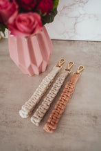 Load image into Gallery viewer, Macrame Wristlet Keychain