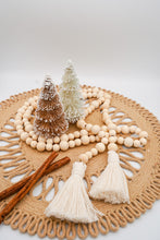 Load image into Gallery viewer, Natural Wood Bead Garland