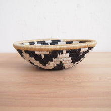 Load image into Gallery viewer, Chwele Small Bowl
